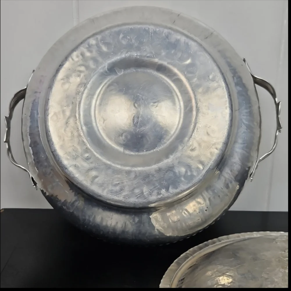 Vintage Rodney Kent Hammered Aluminum Tulip Casserole Dish with Lid